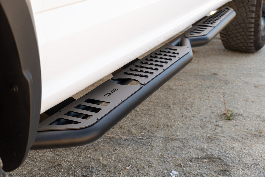 2015-2024 Ford F-150 Crew Cab | OE Plus Side Steps